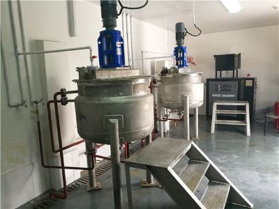连续搅拌电加热反应釜的温度，「深夜激情网机械」实现智能控制